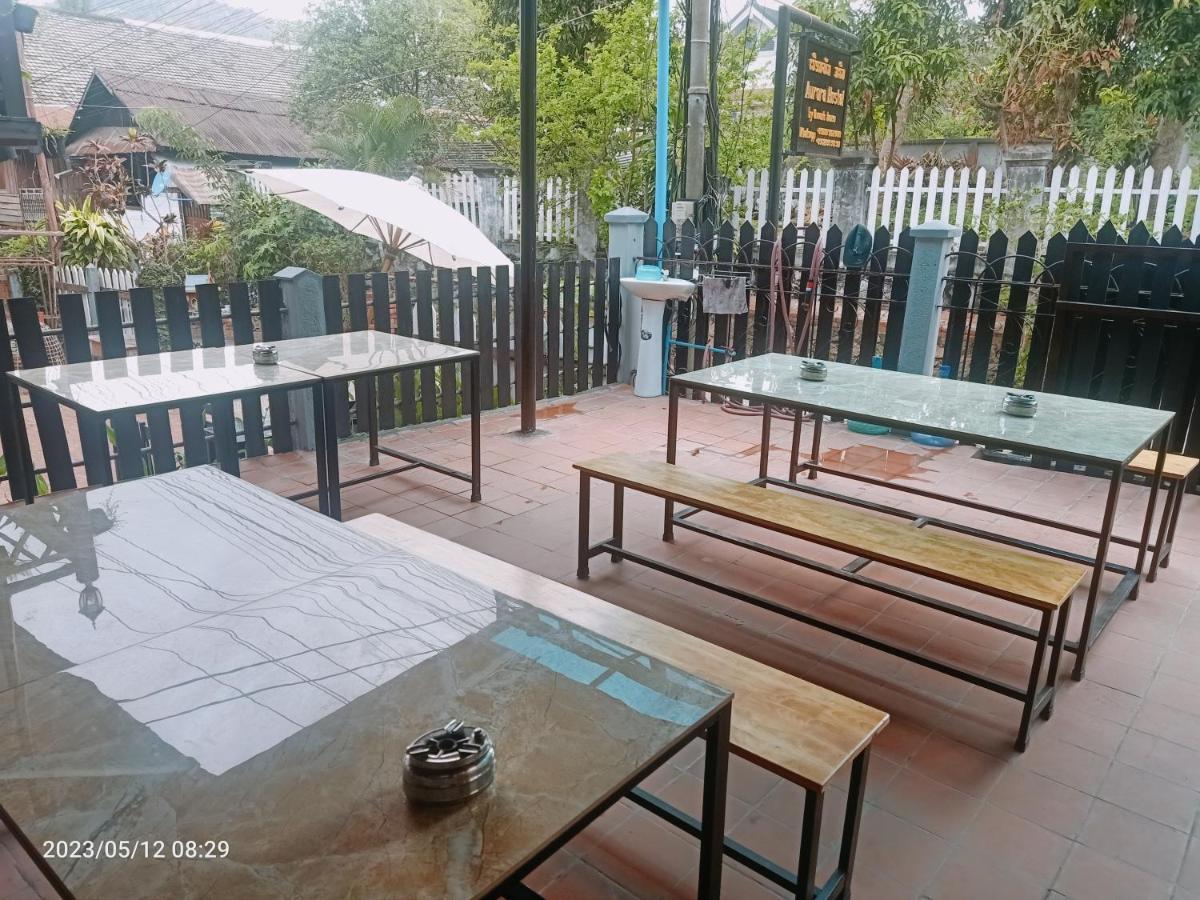 Aurora Backpackers Hostel Luang Prabang Luaran gambar