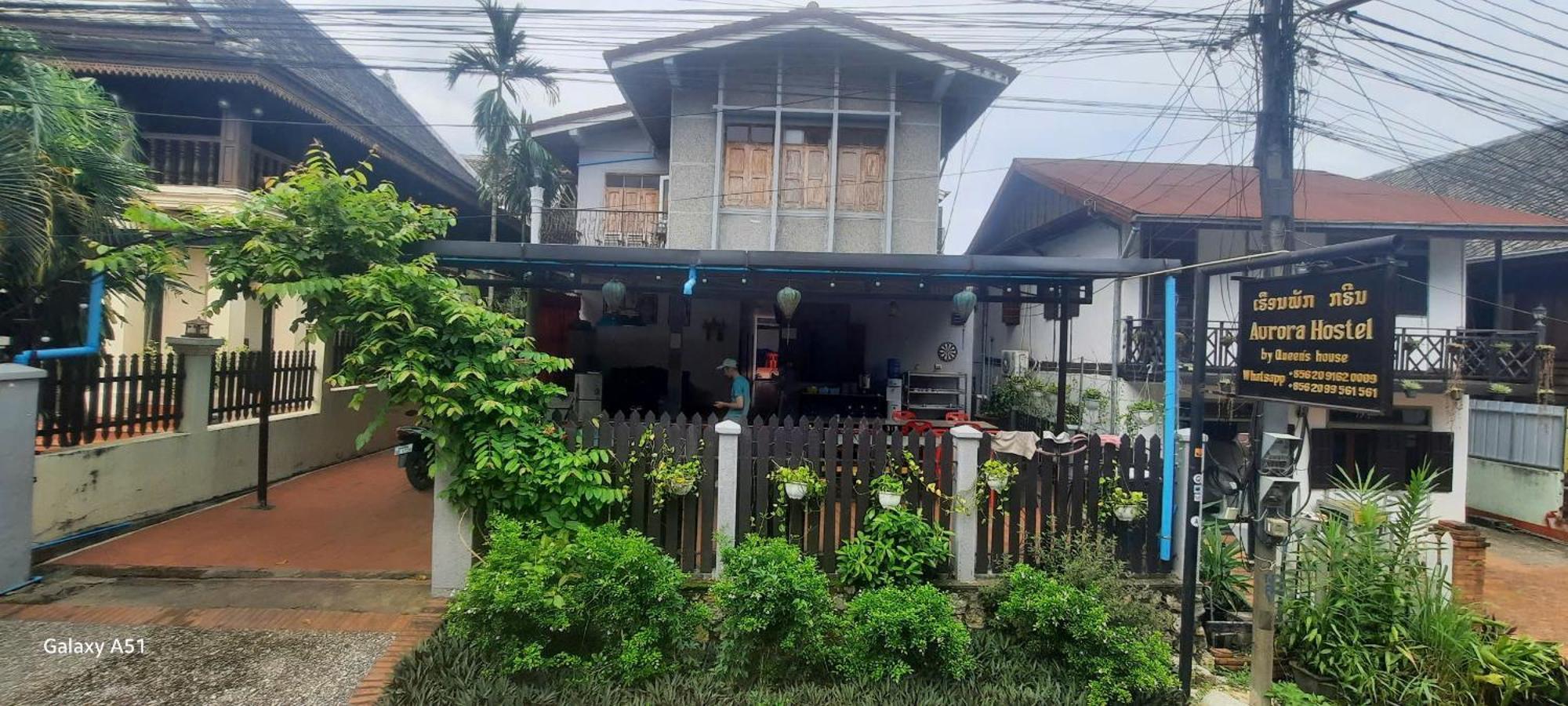 Aurora Backpackers Hostel Luang Prabang Luaran gambar