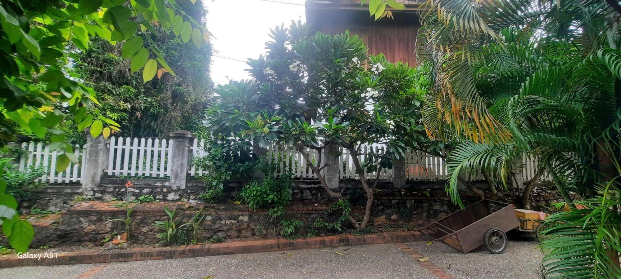 Aurora Backpackers Hostel Luang Prabang Luaran gambar