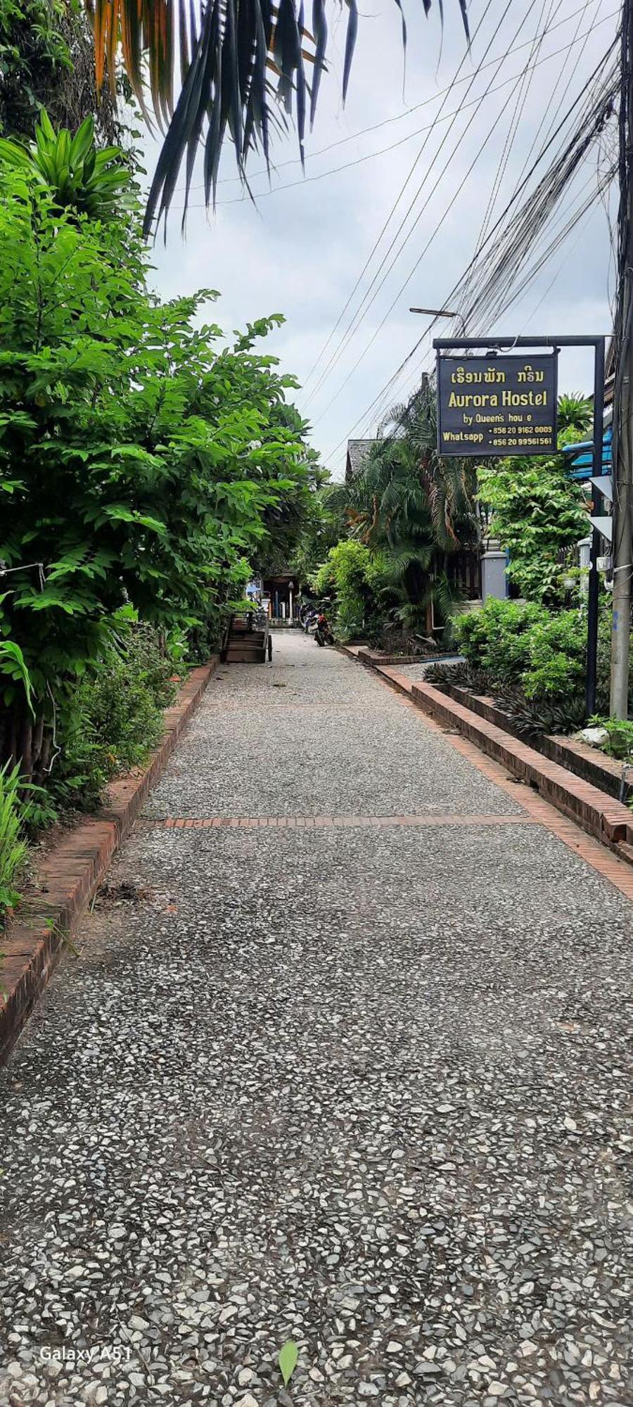 Aurora Backpackers Hostel Luang Prabang Luaran gambar