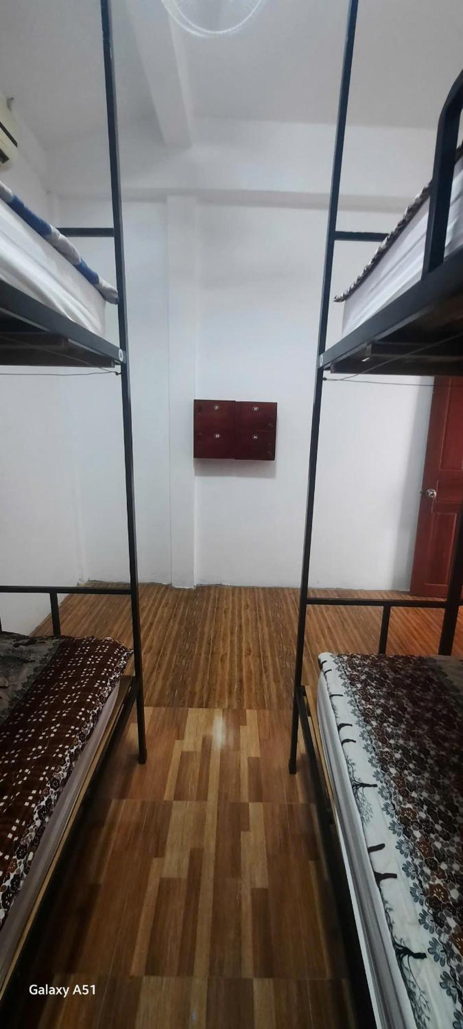Aurora Backpackers Hostel Luang Prabang Luaran gambar